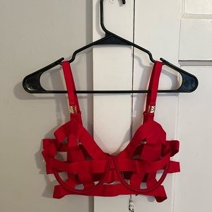Victoria’s Secret bra, red, bandage-style, 40B